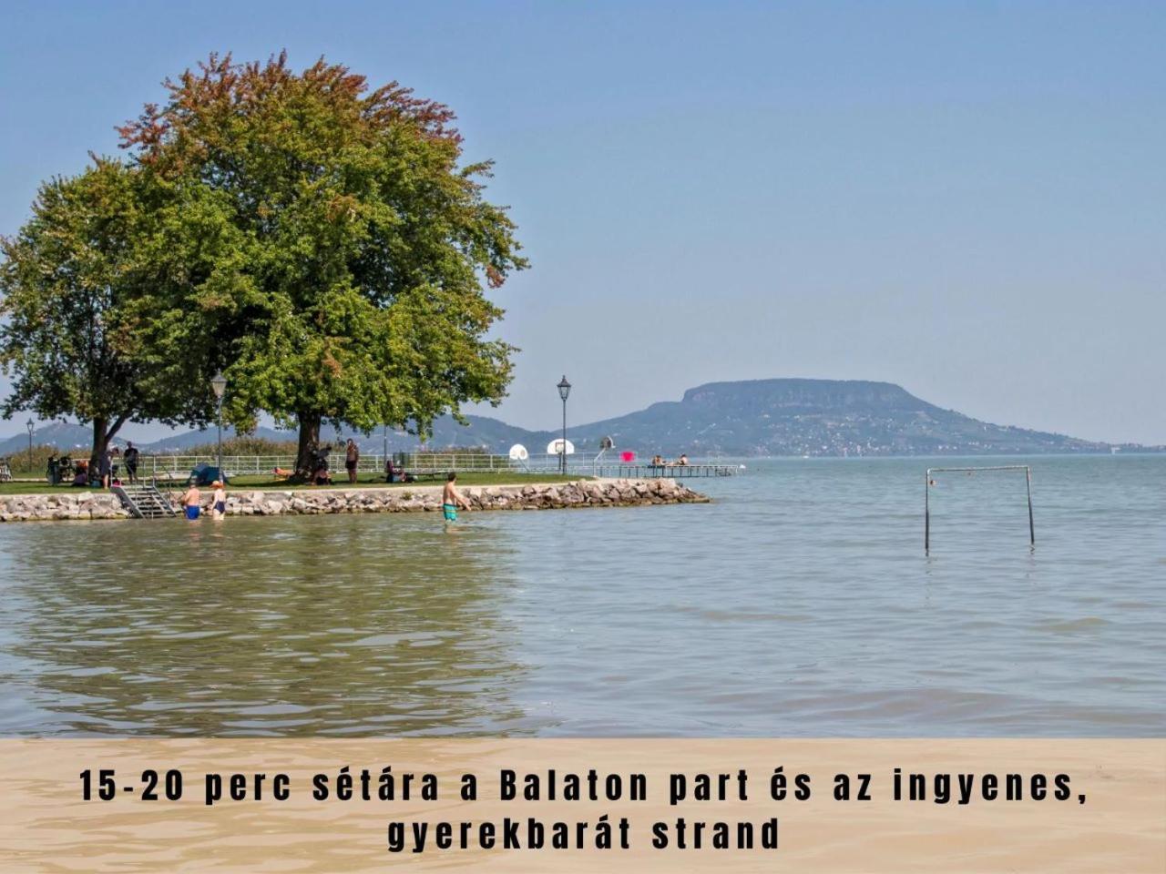 Estina House Villa Balatonboglár Exteriör bild